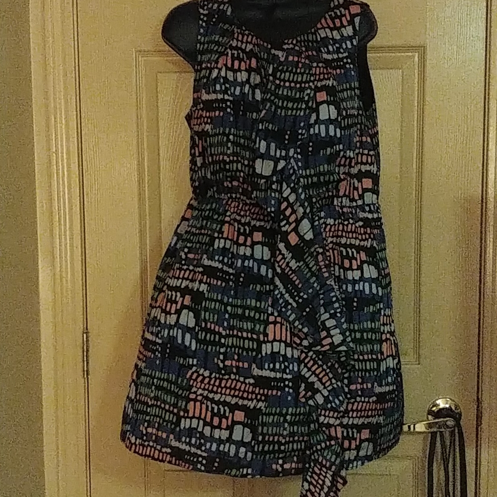 Fun dress - Picture 2 of 5